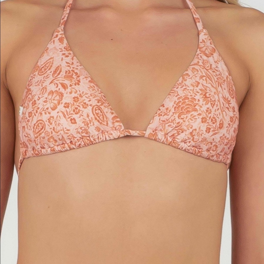Rhythm uluwatu bikini top. Size 8 AU Size small US